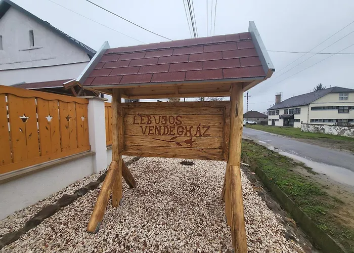 Gazde/Camere de închiriat Lebujos Vendeghaz